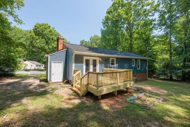 Building Photo - 3 Bedroom Home in Chesterfield County ***Available August 2026**