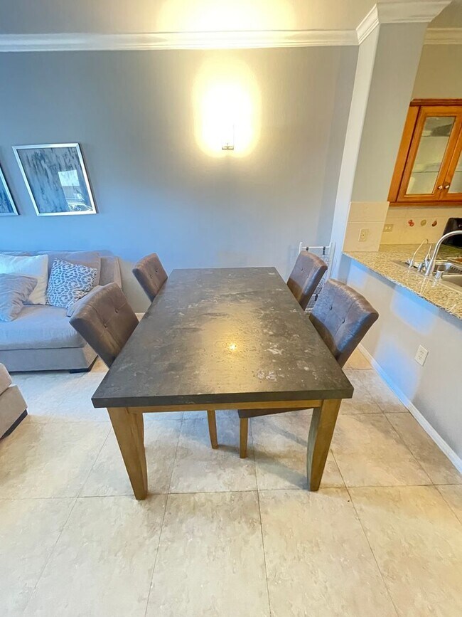 Building Photo - SPACIOUS & Quiet Cortez Hill Gem – Central...