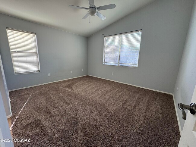 Building Photo - 6590 E Cooperstown Dr