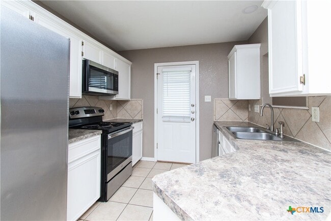 Building Photo - 3007 Dannen Ct