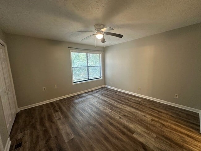 Building Photo - 1190 Wrenwood Ct