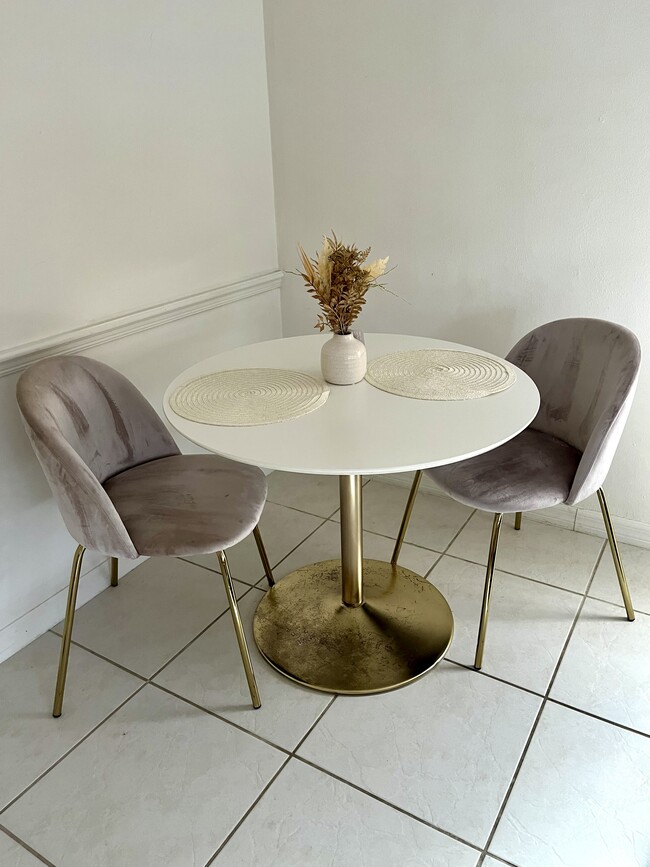 Building Photo - 55 Sea Park Blvd