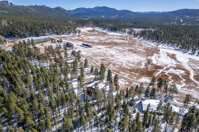 Building Photo - 145 Rudolph Ranch Road