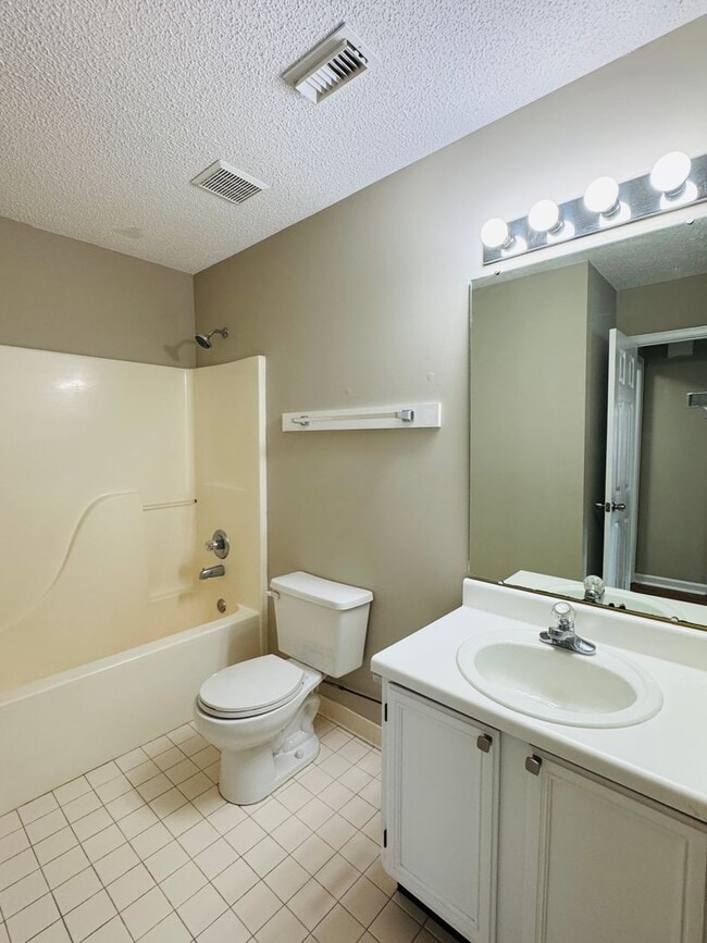 Building Photo - Your new home is just a putt away with thi...