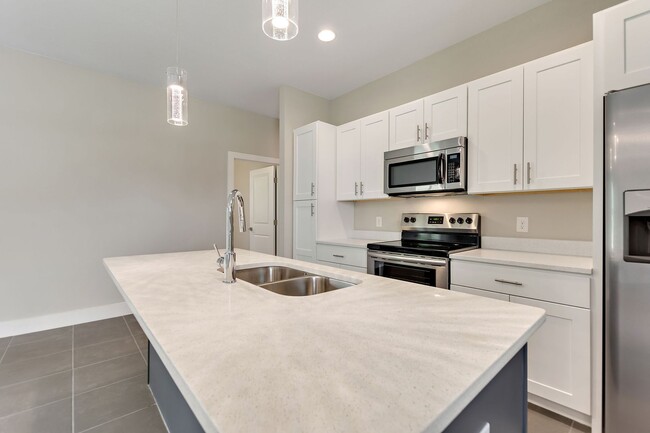 Building Photo - Deposit-Free! Modern, energy efficient hom...