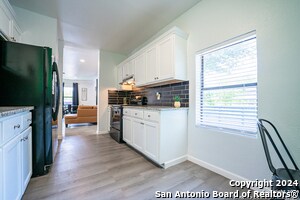 Building Photo - 555 Hansford St