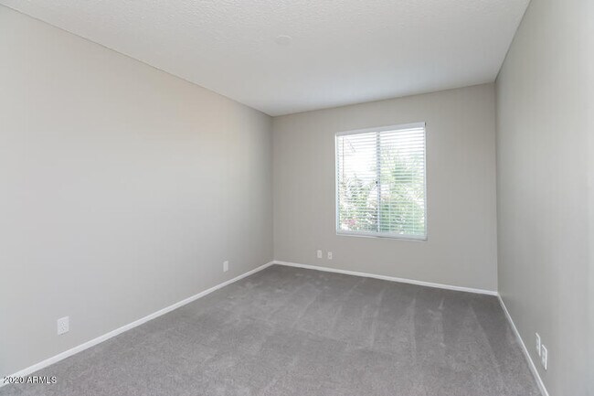 Building Photo - 4924 W Villa Rita Dr