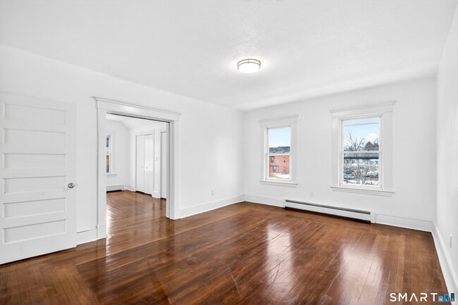 Building Photo - 168 Black Rock Ave