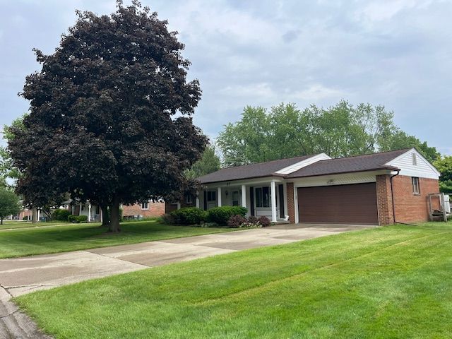 Building Photo - 87 Carter Ave