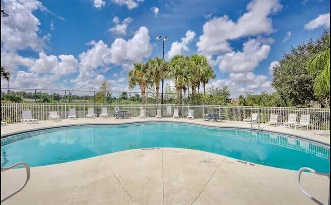 Building Photo - 3133 Sun Lake Ct