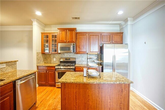 Building Photo - 3300 Archgate Ct