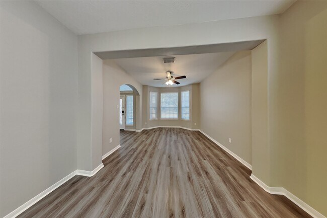 Building Photo - 21122 Covington Bridge Ln