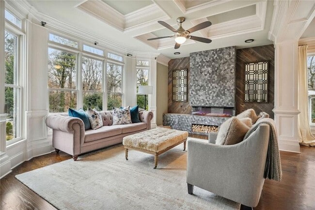 Building Photo - 1930 Northside Dr NW