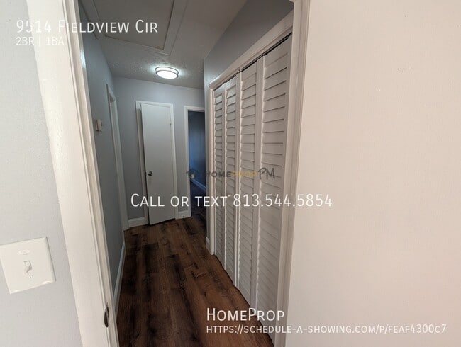 Building Photo - 9514 Fieldview Cir