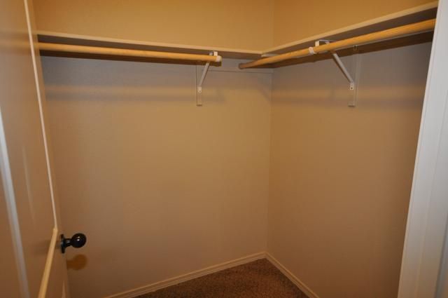 Building Photo - 5700 S Summit Creek Way