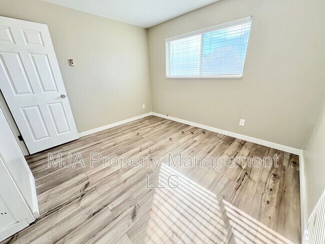 Building Photo - 2640 W 3800 S