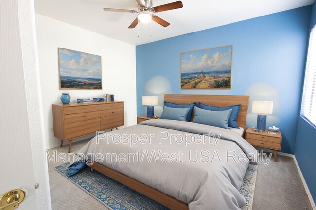 Building Photo - 15252 N 100th St