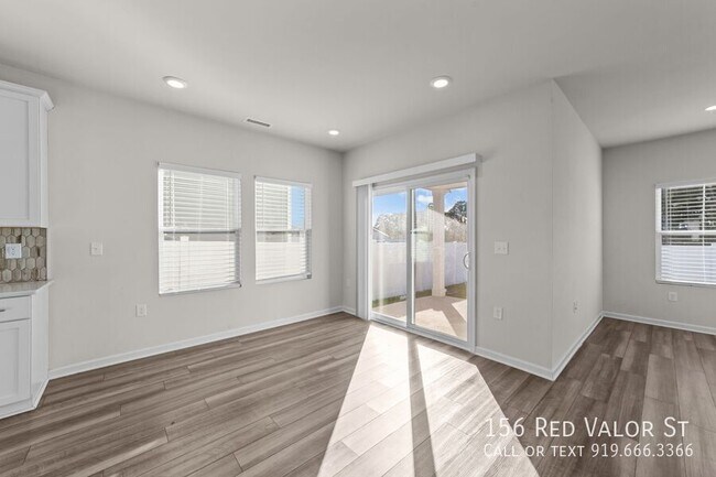 Building Photo - 156 Red Valor St