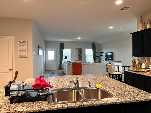 Building Photo - 3916 Ridgeway Ln