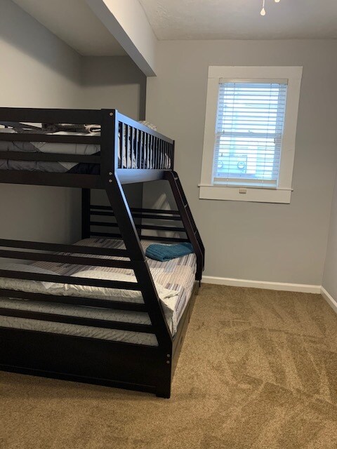 Building Photo - 504 Calhoun St NW