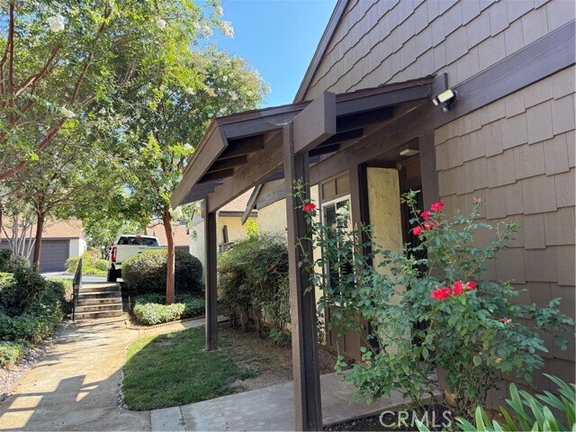 Building Photo - 453 Heatherglen Ln