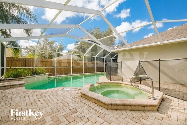 Building Photo - 10529 San Travaso Dr