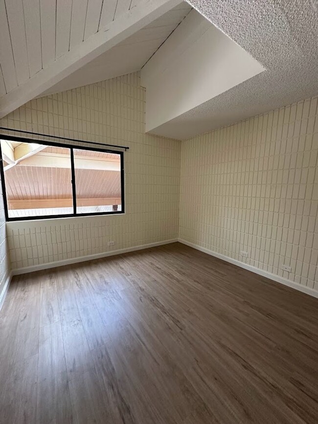 Building Photo - PUU IKI  at Puu Alii, Kaneohe - Newly Reno...