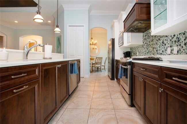 Building Photo - 4940 Tobermory Way