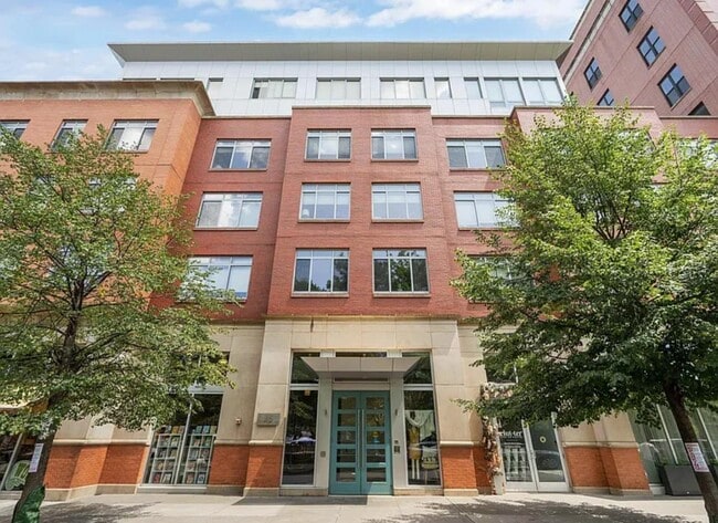 Building Photo - 25 McWilliams Pl
