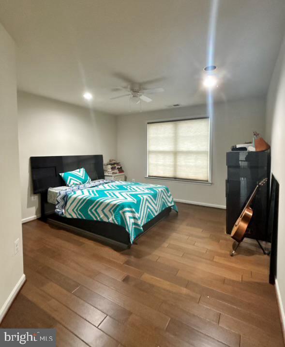 Building Photo - 43376 Barnstead Dr