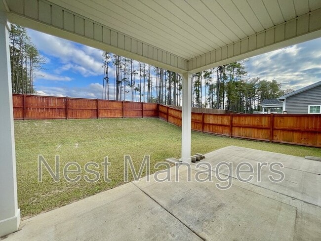 Building Photo - 155 Cromwell Ct