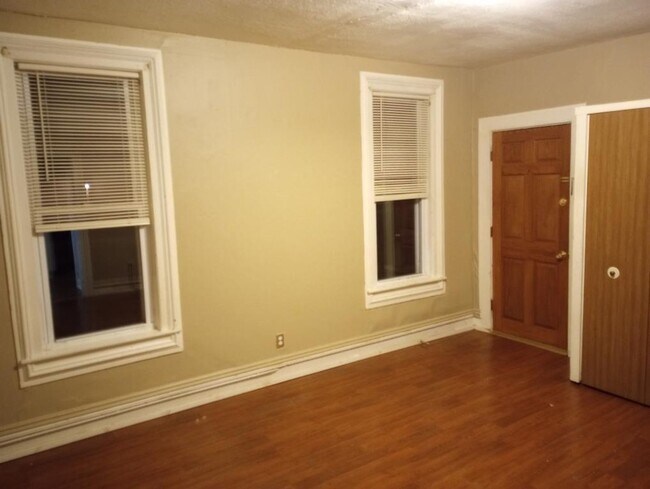 Building Photo - Steuben