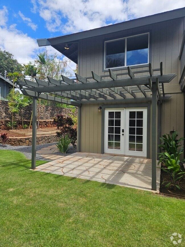 Building Photo - 1 bedroom in the heart of Lahaina