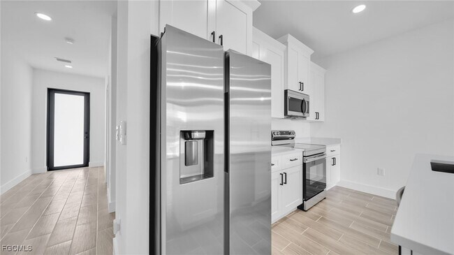 Building Photo - 1123 Hightower Ave S