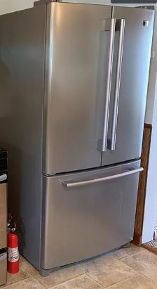 fridge - 216 Cayuga Creek Rd