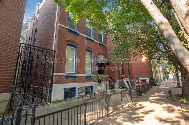 Building Photo - 2106 Cherokee St