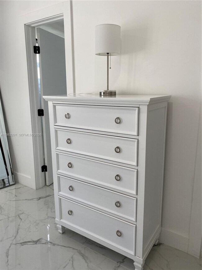 Building Photo - 1500 S Ocean Blvd