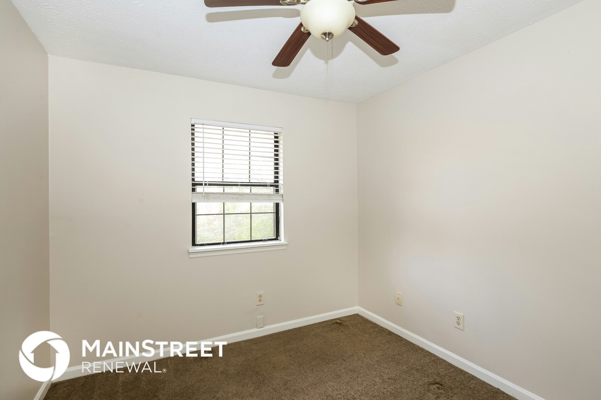 Building Photo - 4863 Invermere Trail