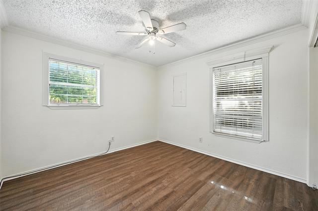 Building Photo - 508 E Sanford St