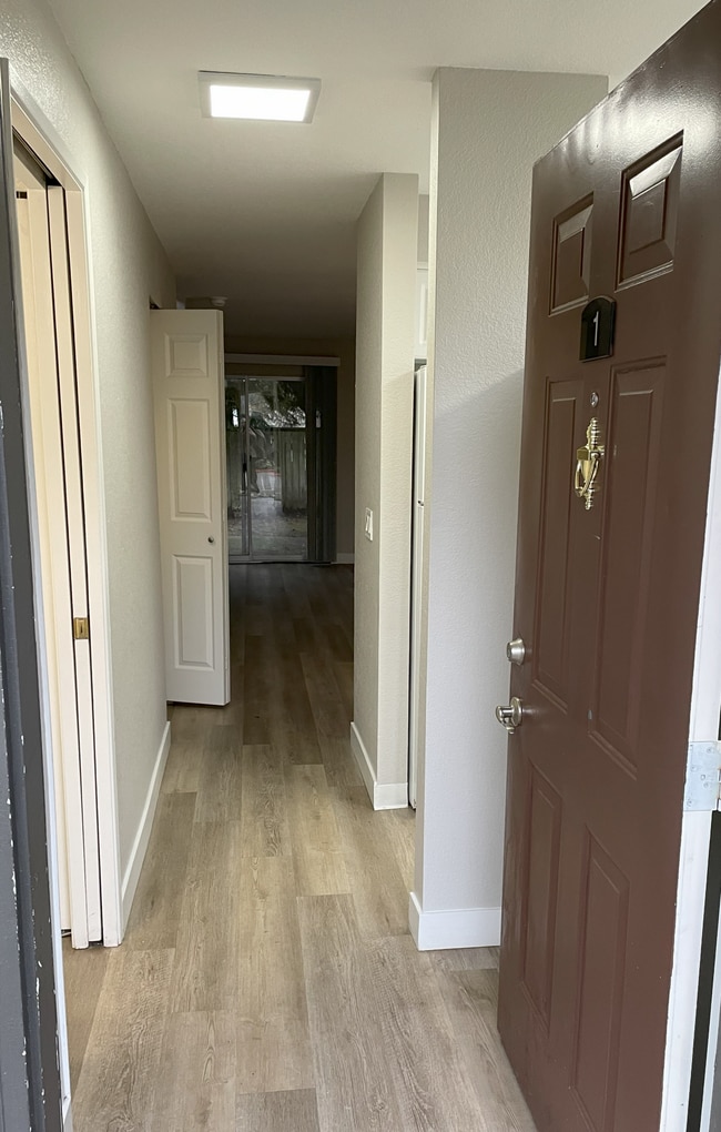 Floorplan - Redmond Park Apts