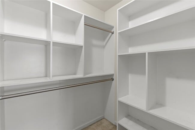 Building Photo - 184 Berry Manor Cir