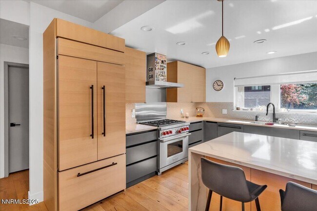 Building Photo - 1262 Hidden Woods Dr