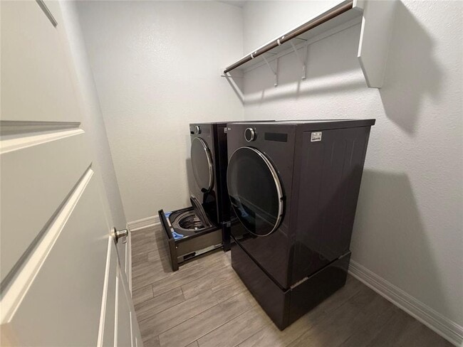 Building Photo - 4205 Lynette Ln