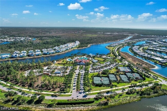 Building Photo - 7242 Saona CT