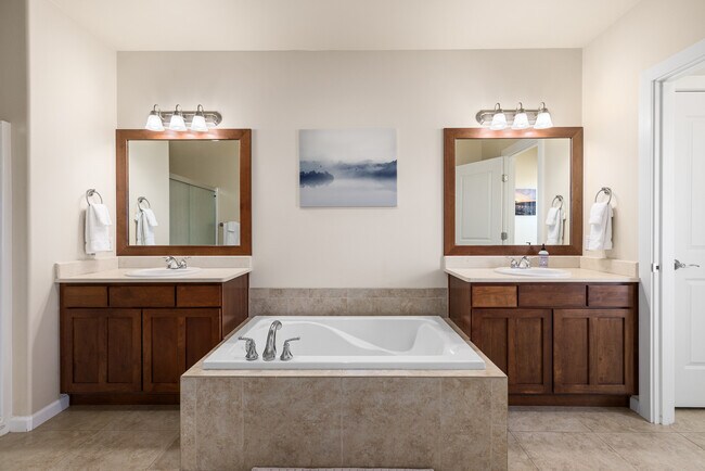 Building Photo - 9287 Riverview Way NW