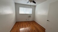 Building Photo - 4921 Crawford St