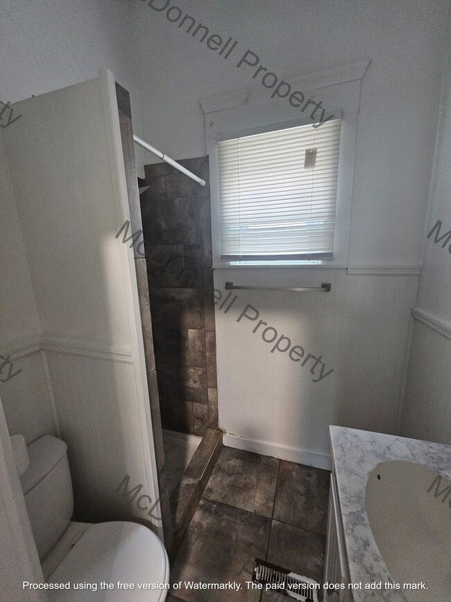Building Photo - There is a $25 application fee and everyon...
