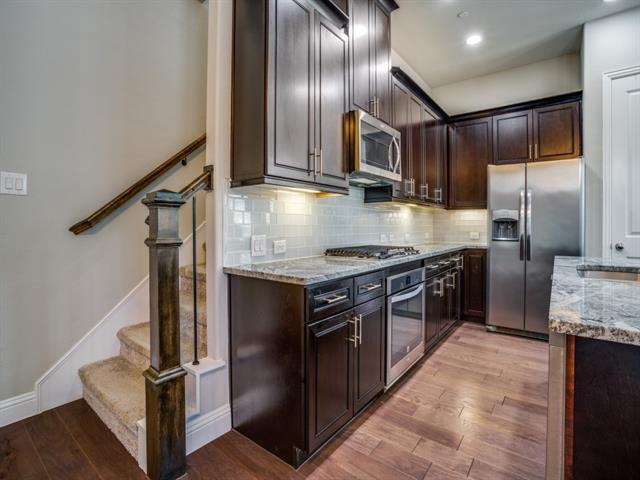 Building Photo - 6120 Rilla St
