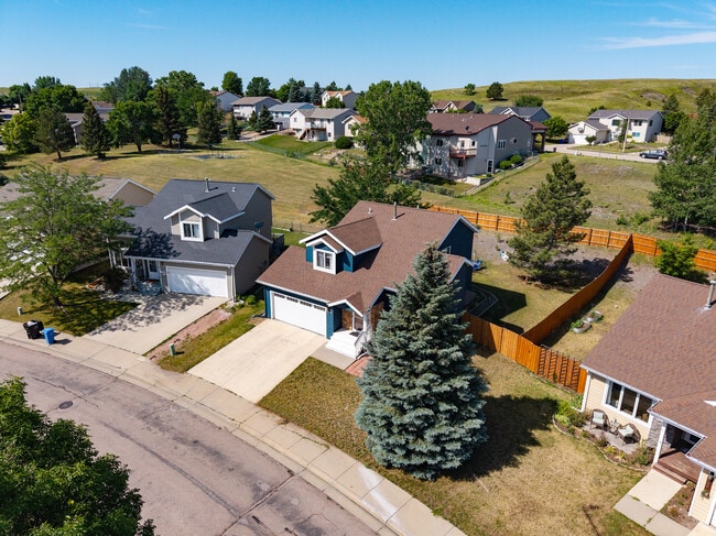 Building Photo - 4025 Wild Flower Dr