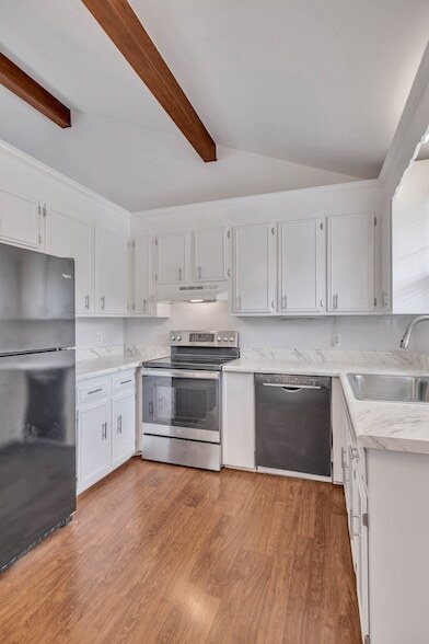 Building Photo - 108 Chiroc Rd